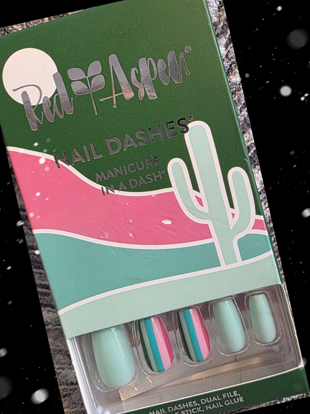 Red Aspen Mint & Multicolor Nail Dashes Press-On Nails